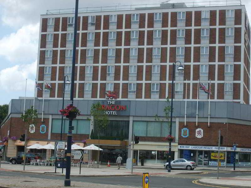 The Dragon Hotel Суонси Экстерьер фото