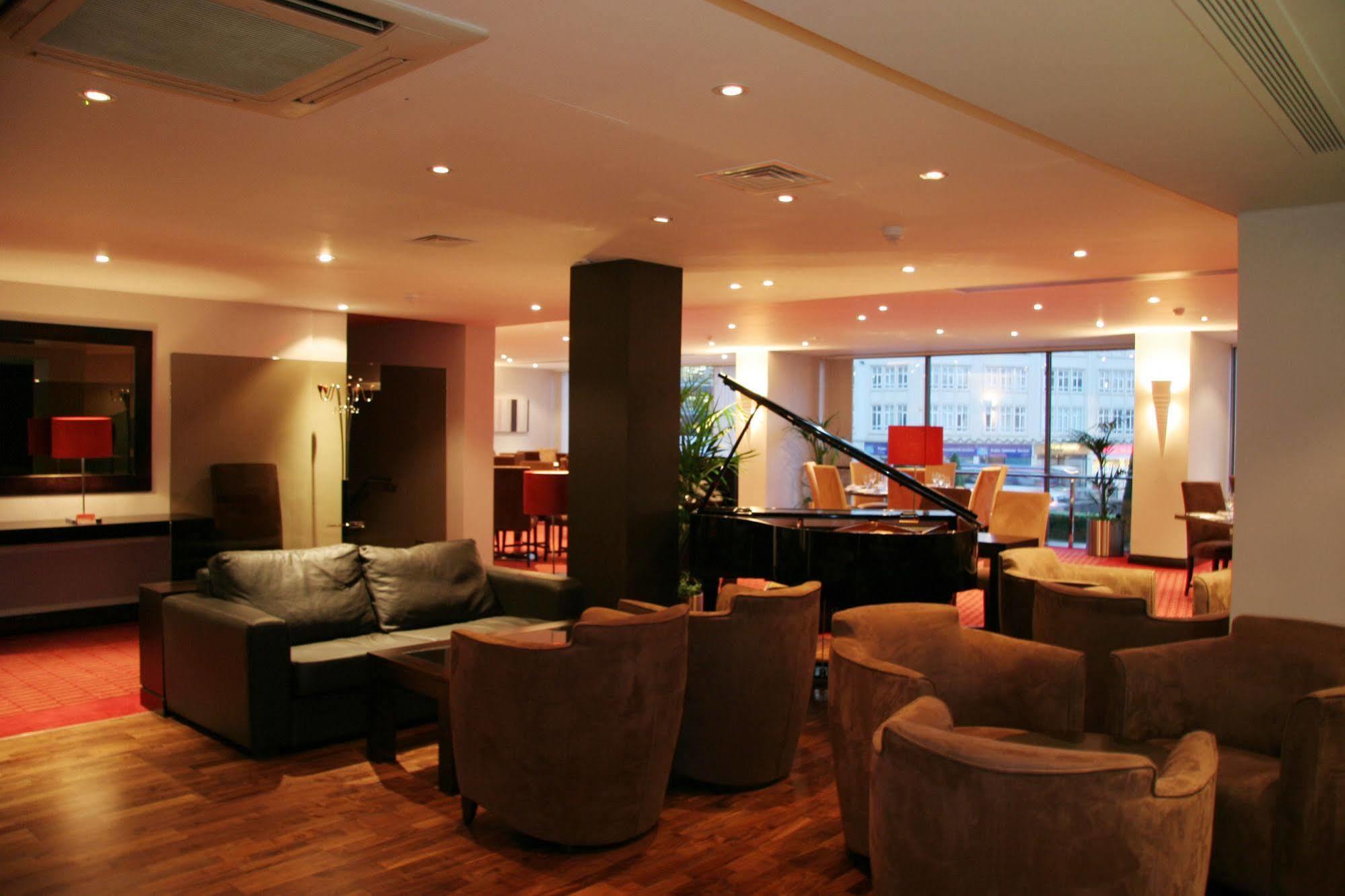 The Dragon Hotel Суонси Экстерьер фото